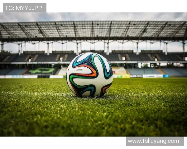 历史十大足球巨星排行榜揭晓谁才是真正的绿茵传奇和足球王者 历史十大足球巨星排行榜揭晓谁才是真正的绿茵传奇和足球王者