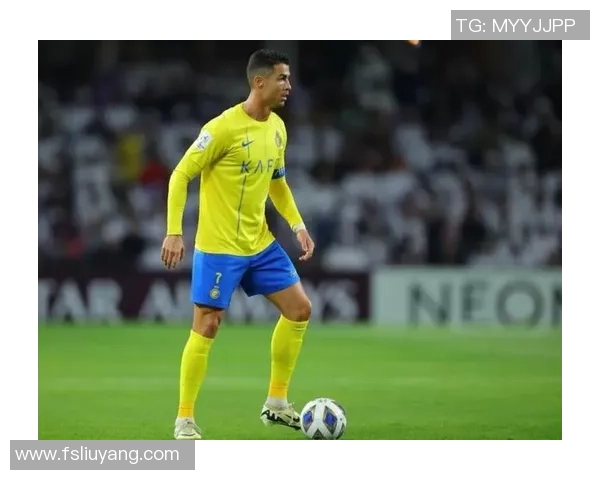 自以为是的足球球星如何在虚幻的光环中迷失自我