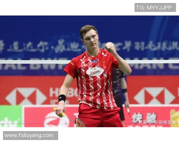 足球球星R从青涩少年到世界巨星成长之路全面解读